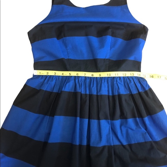 Abercrombie Blue Striped sleeveless tank fit and flare pleated dress size 10 - Picture 6 of 8